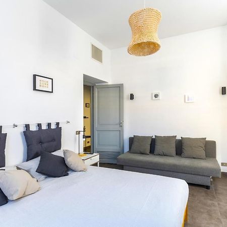 Hostly - Nicole Apartment Volturno- Full Rome Center Zewnętrze zdjęcie