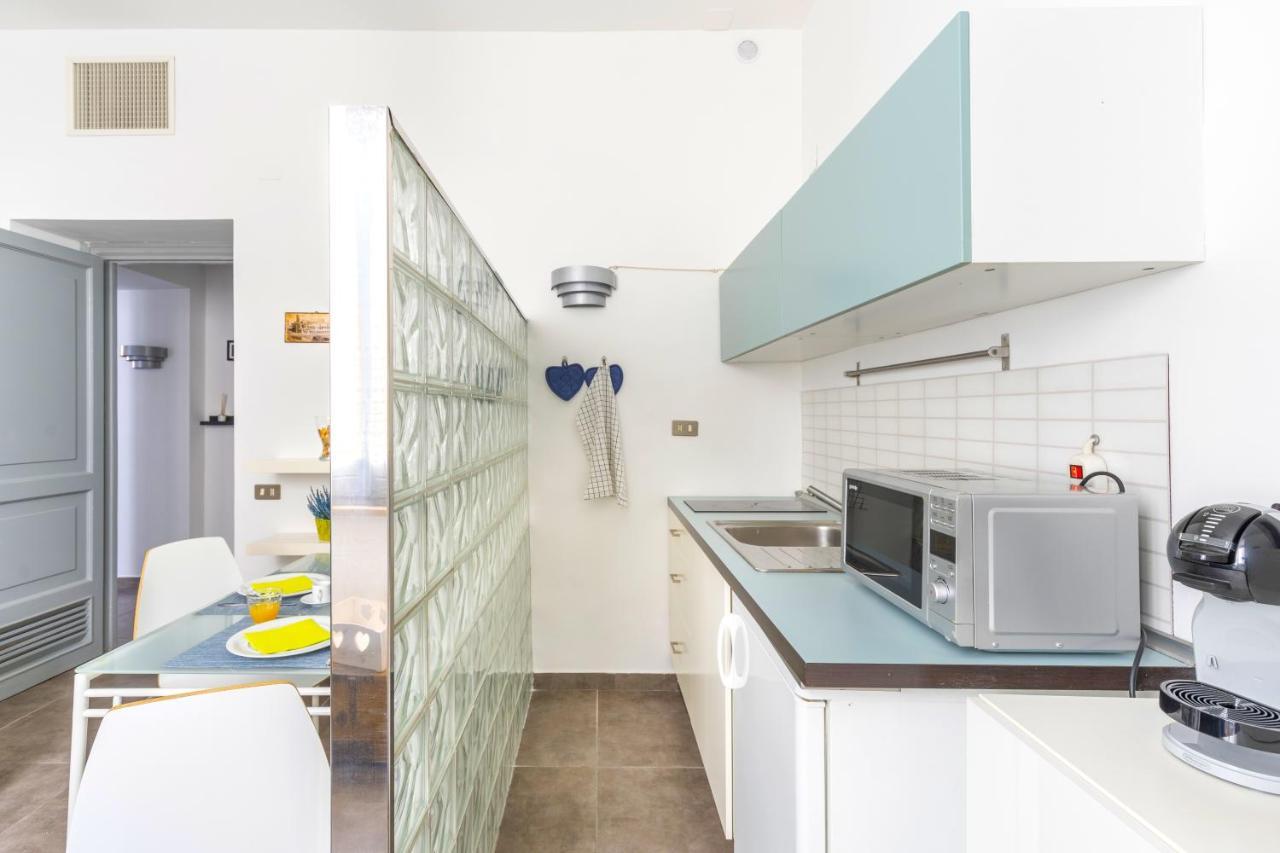 Hostly - Nicole Apartment Volturno- Full Rome Center Zewnętrze zdjęcie
